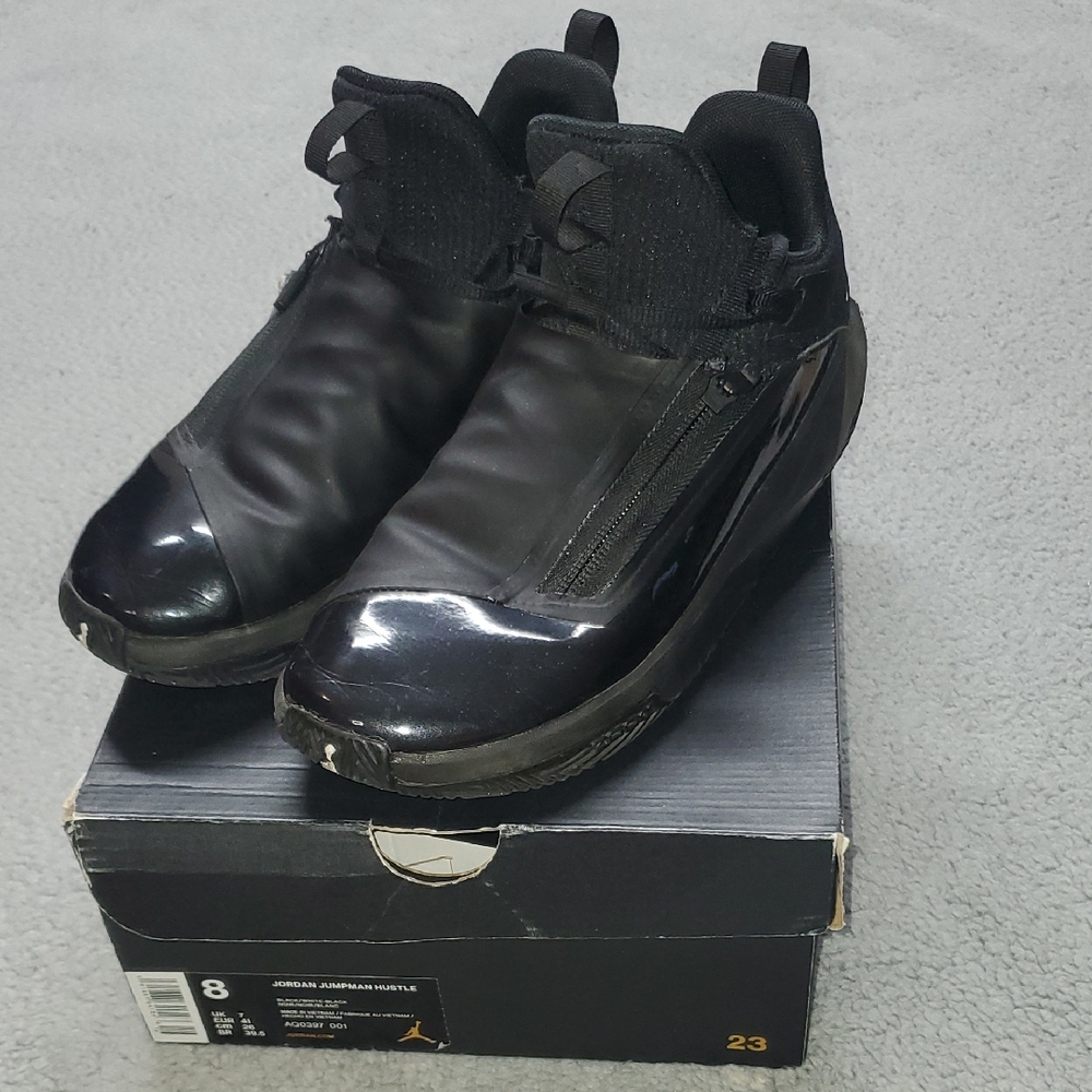 Jordan Jumpman Hustle Nike Men's Black Sneakers Size 8